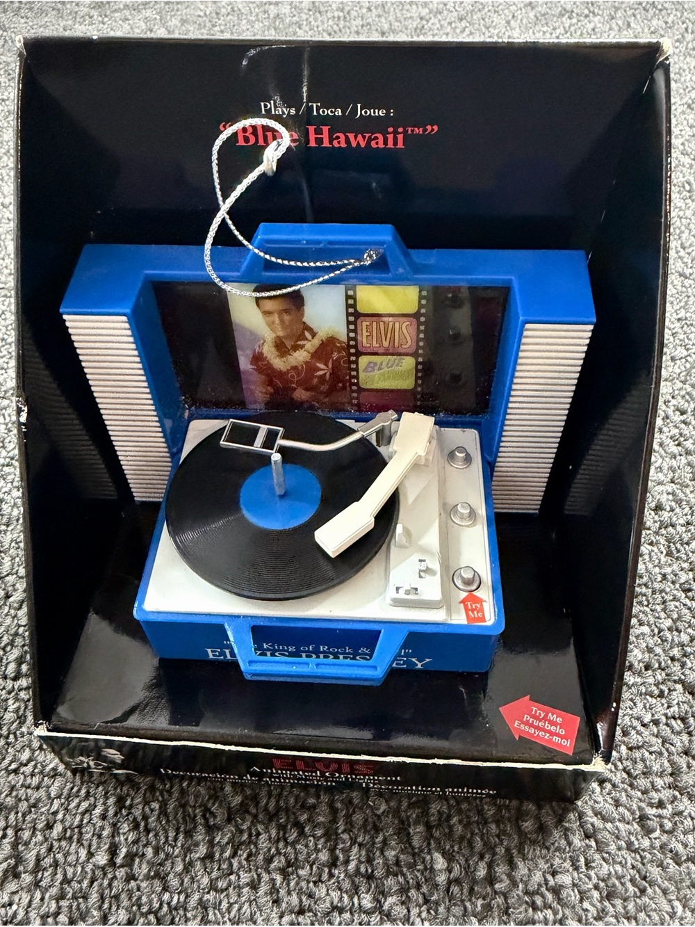 PELVIS Blue Retro Mini Portable Record Player with Built-In Speaker
